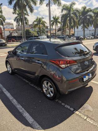 HYUNDAI HB20 1.6 PREMIUM 16V FLEX 4P AUTOMÁTICO
